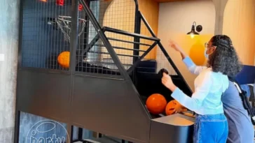 basketball arcade game